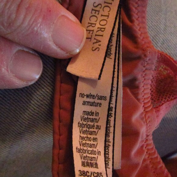 Victoria's Secret Rose Pink No Wire Bra Size 38C - Picture 5 of 5